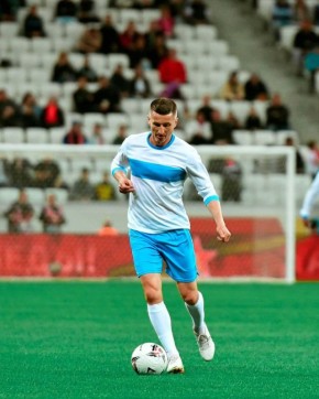 Сегодня 46-й день рождения прославленного футболиста Евгения Алдонина