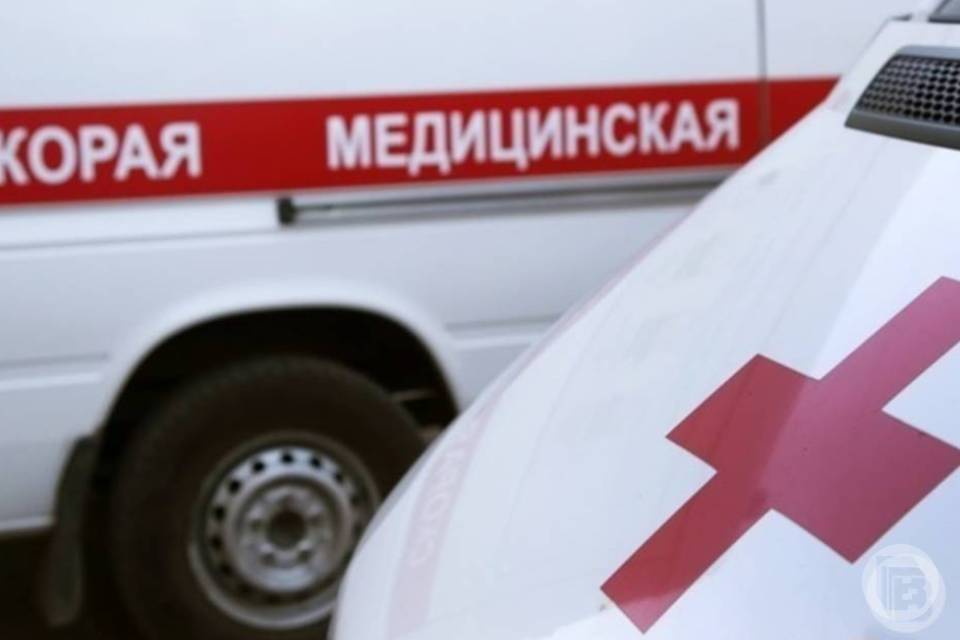 14-летняя девочка выпала из окна 5 этажа в Волгограде, она скончалась в реанимации
