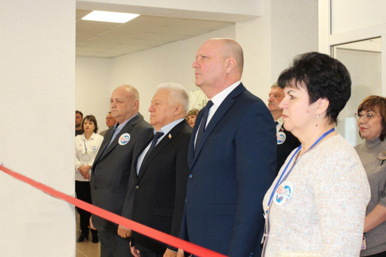 В Жирновском районе открылась обновленная сельская школа В Жирновском районе открылась обновленная сельская школа