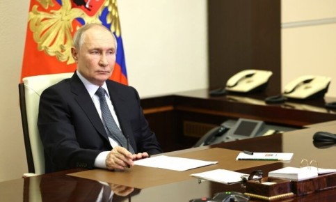 Путин утвердил новые законы: самозапрет на азартные игры и присяга с 14 лет