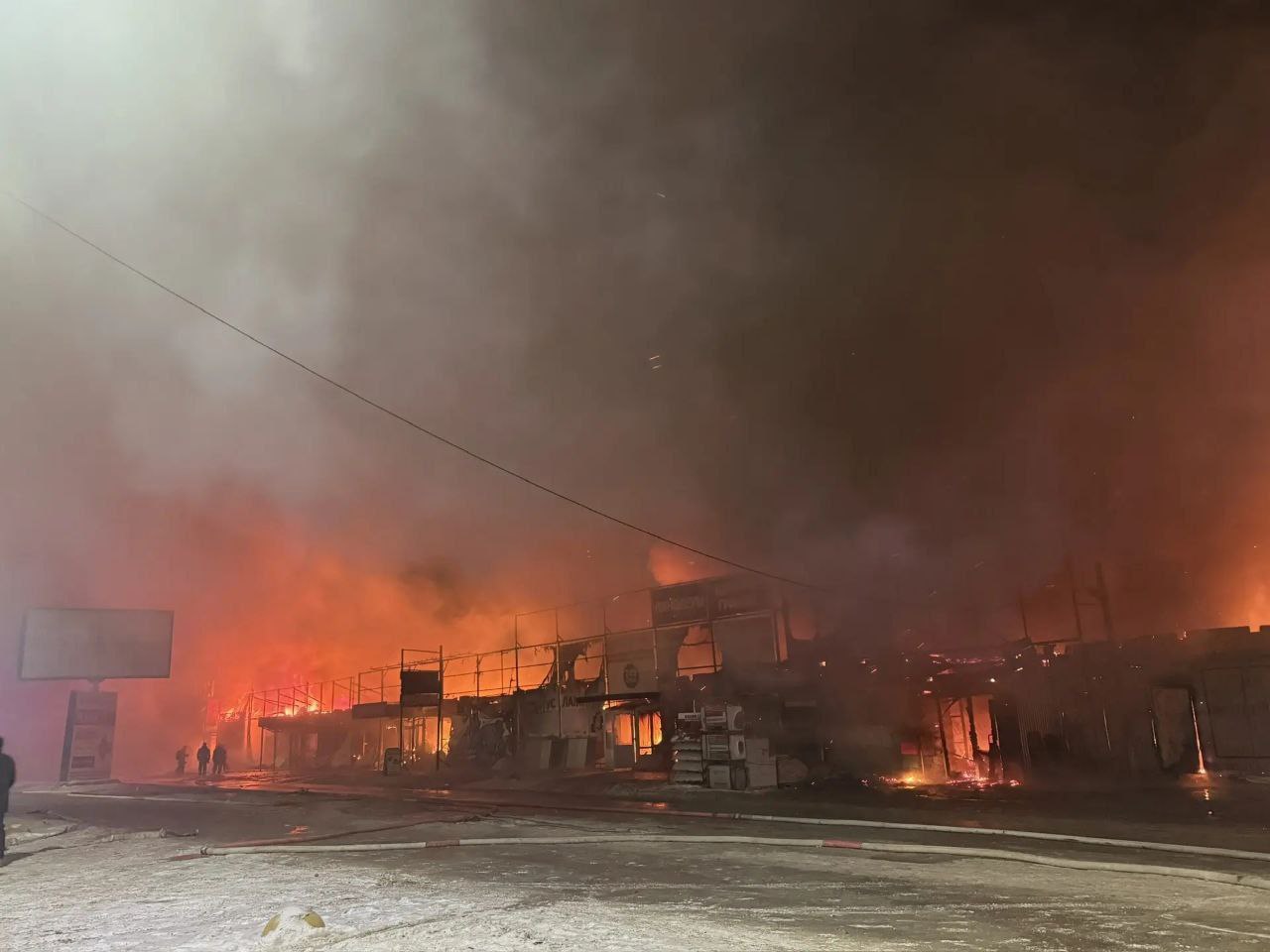 Прокуратура организовала проверку по факту пожара на складе в Волгограде Прокуратура организовала проверку по факту пожара на складе в Волгограде