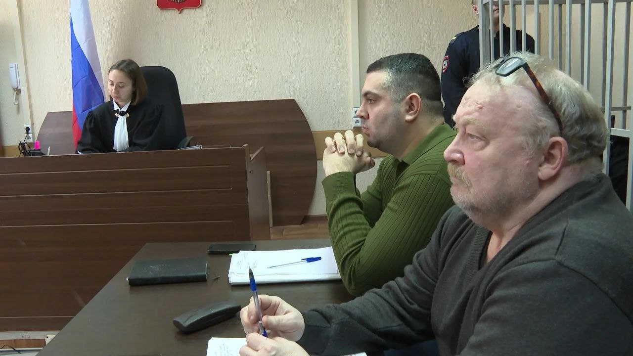 В Волгограде оглашен приговор по уголовному делу о серии краж денежных средств со счетов граждан под видом монетизации бонусов банка В Волгограде оглашен приговор по уголовному делу о серии краж денежных средств со счетов граждан под видом монетизации бонусов банка