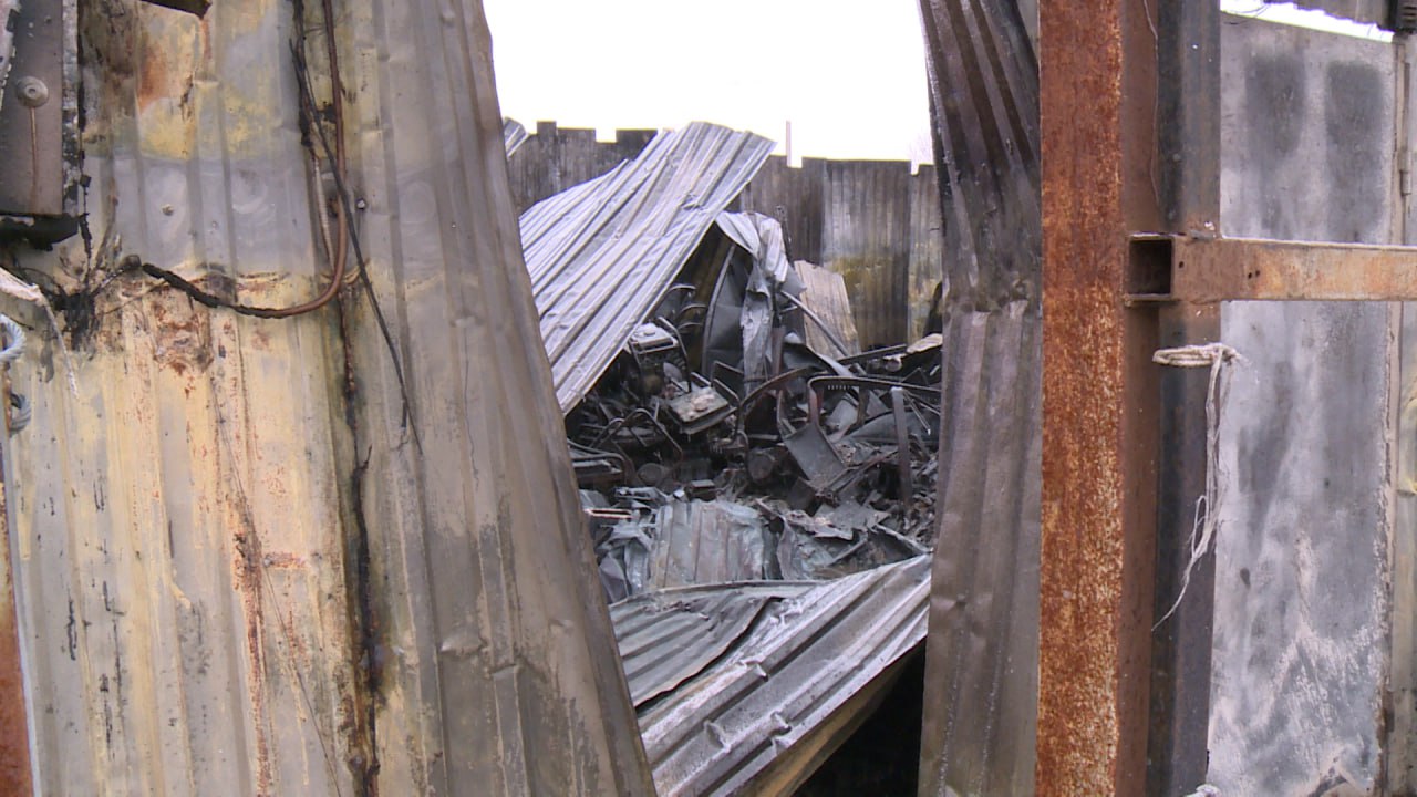 Как выглядит рынок на Тулака после пожара – уничтожены несколько павильонов Как выглядит рынок на Тулака после пожара – уничтожены несколько павильонов