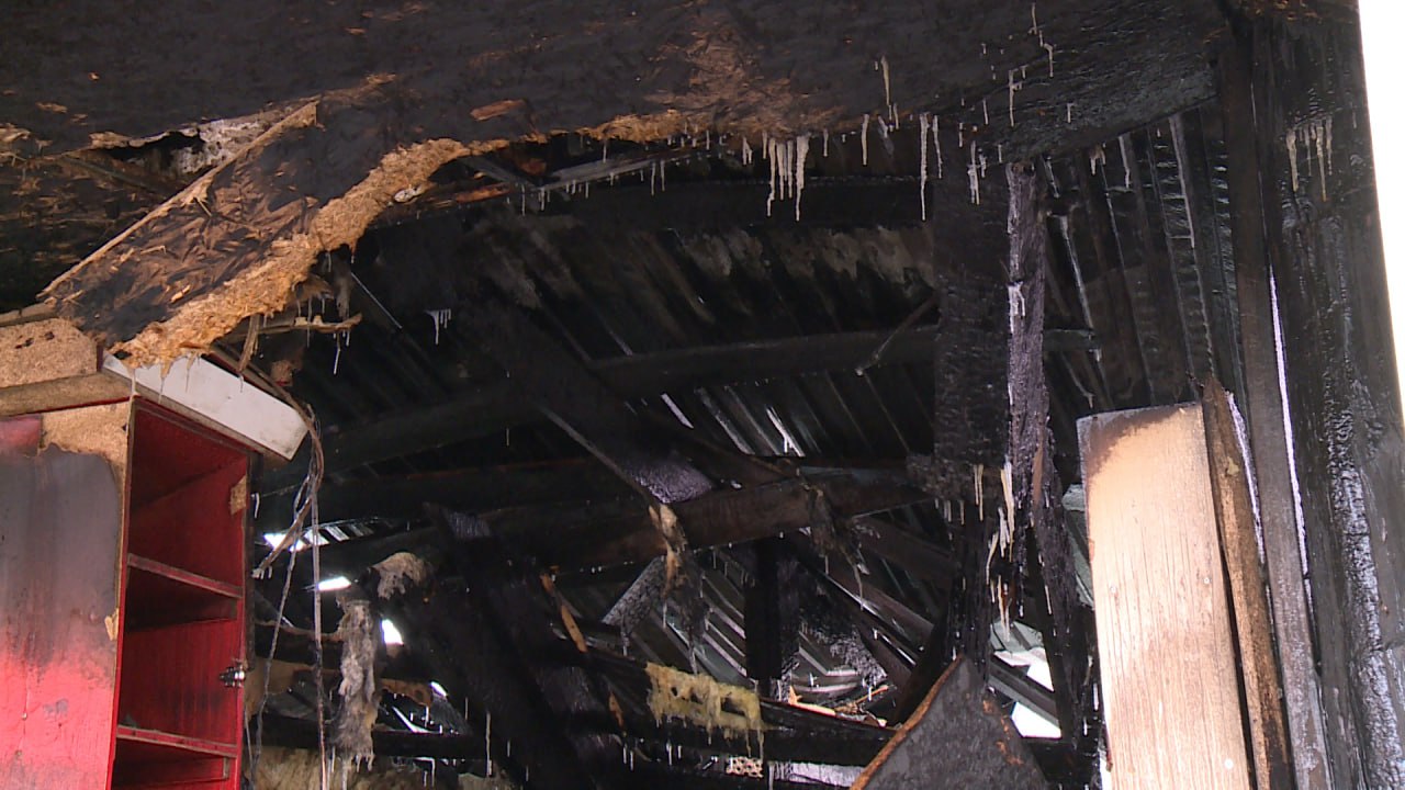 Как выглядит рынок на Тулака после пожара – уничтожены несколько павильонов Как выглядит рынок на Тулака после пожара – уничтожены несколько павильонов