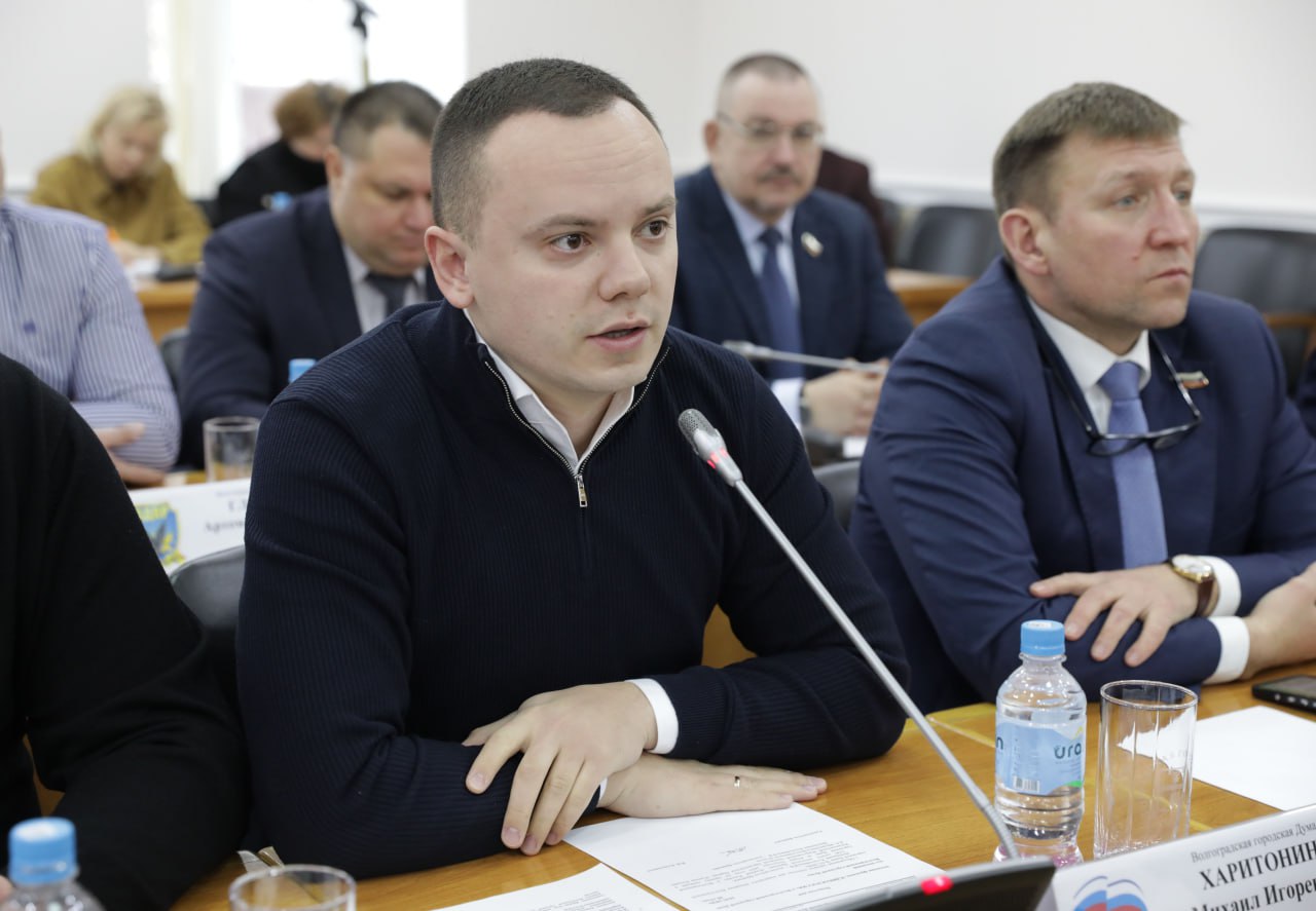 Решение о награждении двух бойцов отряда «Бессмертный Сталинград» почетным знаком города-героя Волгограда «За верность Отечеству» принято сегодня депутатами Волгоградской городской Думы единогласно