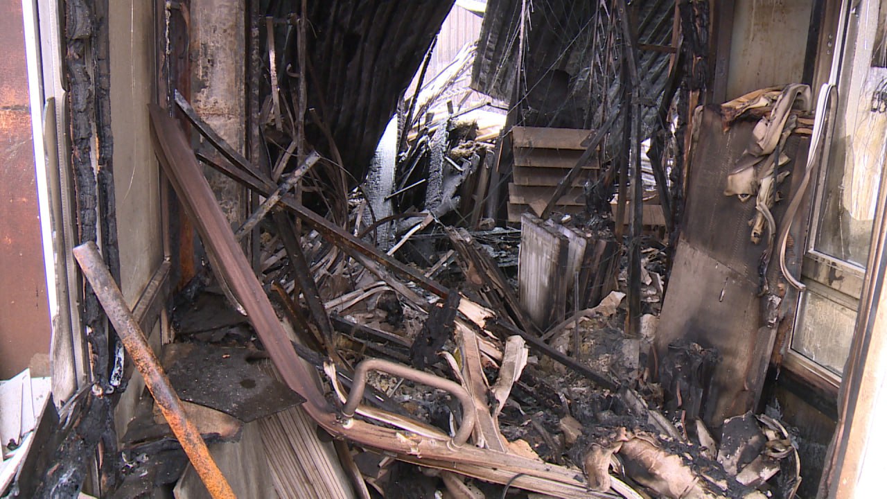 Как выглядит рынок на Тулака после пожара – уничтожены несколько павильонов Как выглядит рынок на Тулака после пожара – уничтожены несколько павильонов