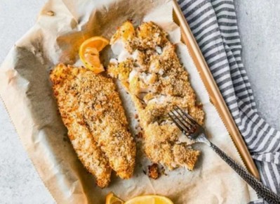 Золотистый минтай в воздушном тесте: простой способ сохранить филе сочным