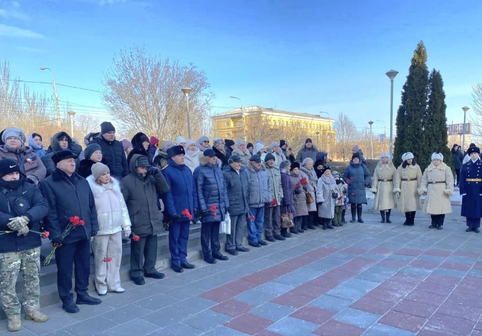 2 ������� �� �������� ���� �������� �������-���������� ����� ���������� �������� � �������������� �����