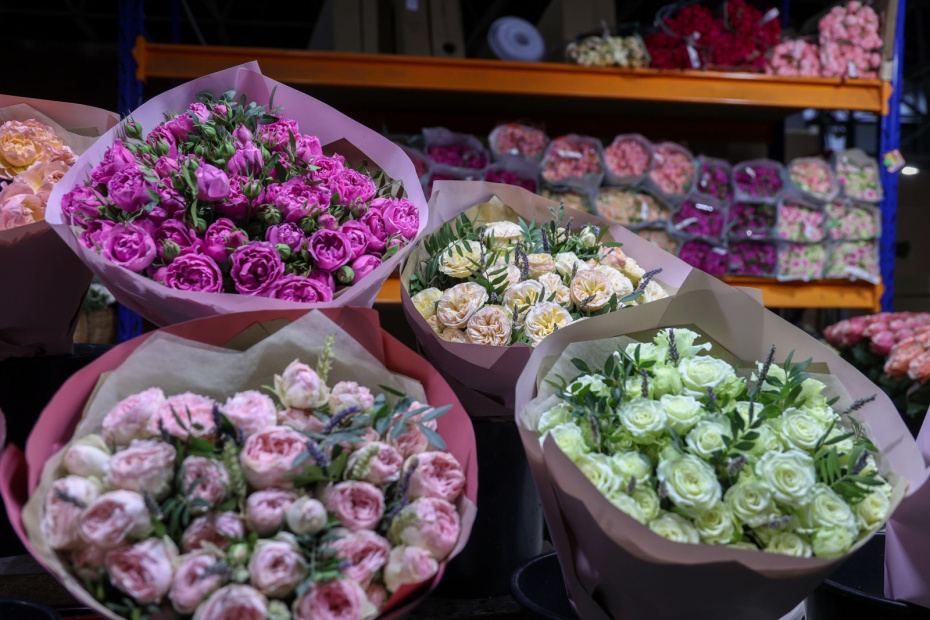 С заботой о кошельках: власти России предлагают ограничить цены на праздничные подарки