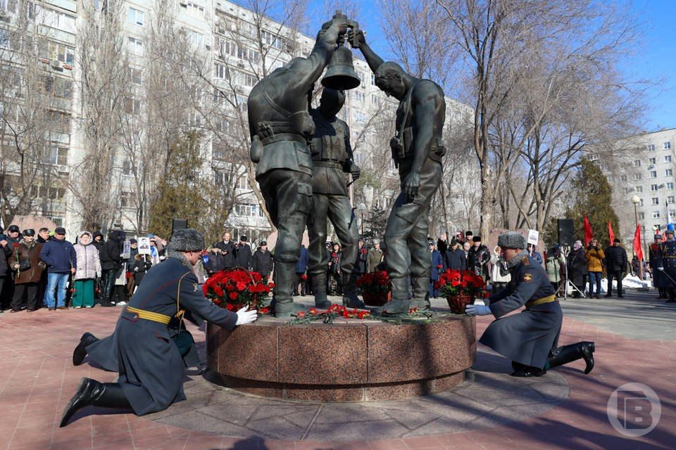 15 �������, ������ ������������� ������� ��������� ������� � �������� ������������, ������������ � 37-� ��������� ������ ������������� ����������� ��������� ����� �� ����������� � ��� ������ ������-������������������