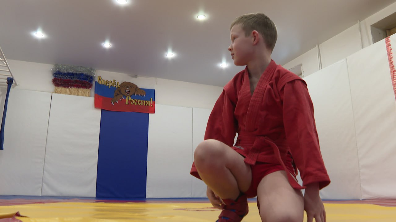 Юный самбист из Волгограда посвятил первую большую победу папе-участнику СВО Юный самбист из Волгограда посвятил первую большую победу папе-участнику СВО