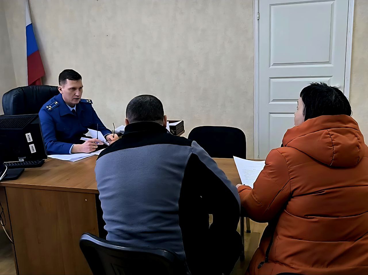 Заместитель прокурора Волгоградской области Петр Александрович Треглазов провел личный выездной прием граждан в Калачевском районе