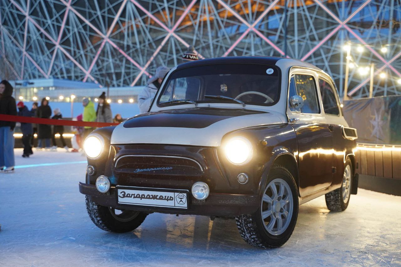 Ретровечеринку проведут на катке в ЦПКиО Волгограда 23 февраля