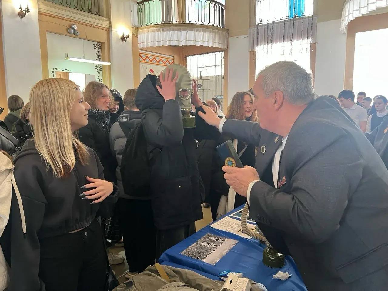 В Советском районе прошёл «Урок Мужества с Музем чернобыльской славы» в рамках проекта «Волгоградские чернобыльцы 40 лет спустя» В Советском районе прошёл «Урок Мужества с Музем чернобыльской славы» в рамках проекта «Волгоградские чернобыльцы 40 лет спустя»