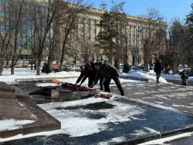 Сотрудники Росгранстроя почтили память героев - защитников Отечества