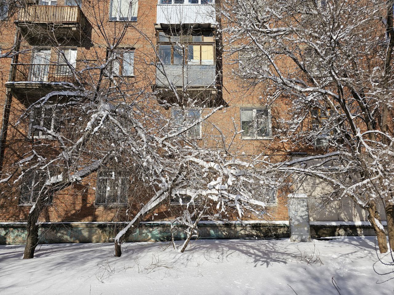 Волгоградцев предупредили об опасности схода снега с крыш Волгоградцев предупредили об опасности схода снега с крыш