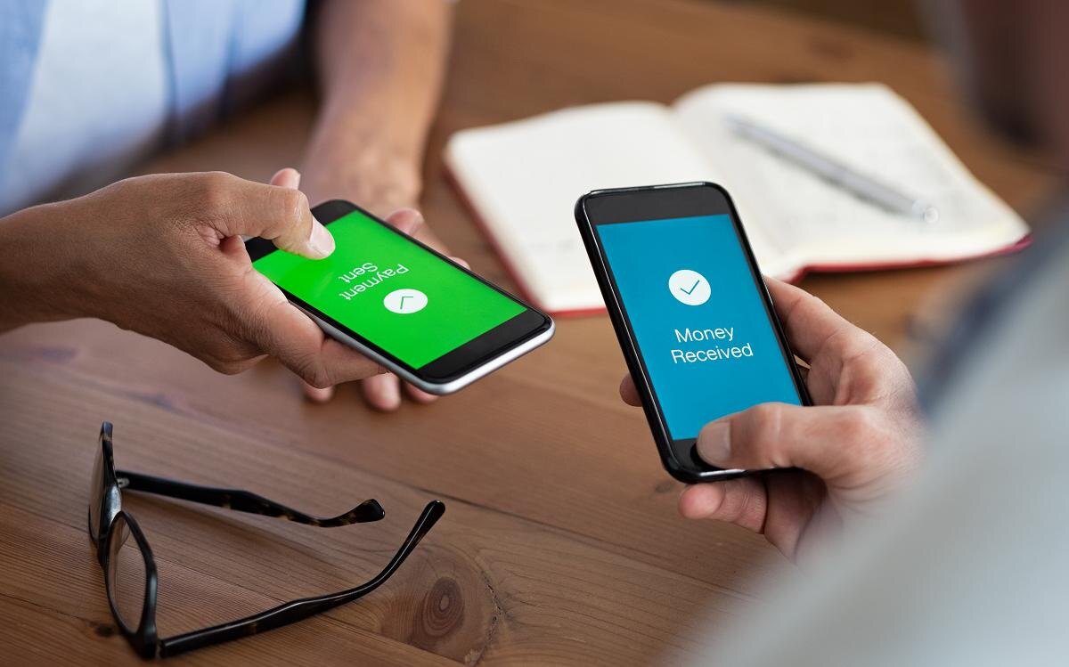 Безкомиссионные переводы между родными: что изменит новое правило