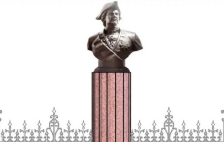 С набережной Волгограда исчез Петр I