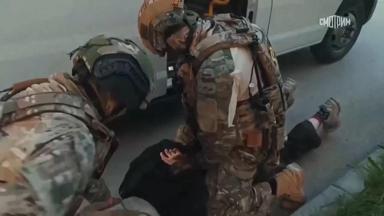 Волгоградским школьникам показали докфильм «Предательство» о вербовке молодежи Волгоградским школьникам показали докфильм «Предательство» о вербовке молодежи