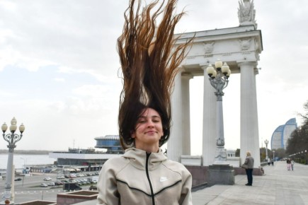 "Выжили! Пора размножаться!": врач-психотерапевт объяснил, почему мы весной расцветаем, теряем голову, и как помочь организму проснуться