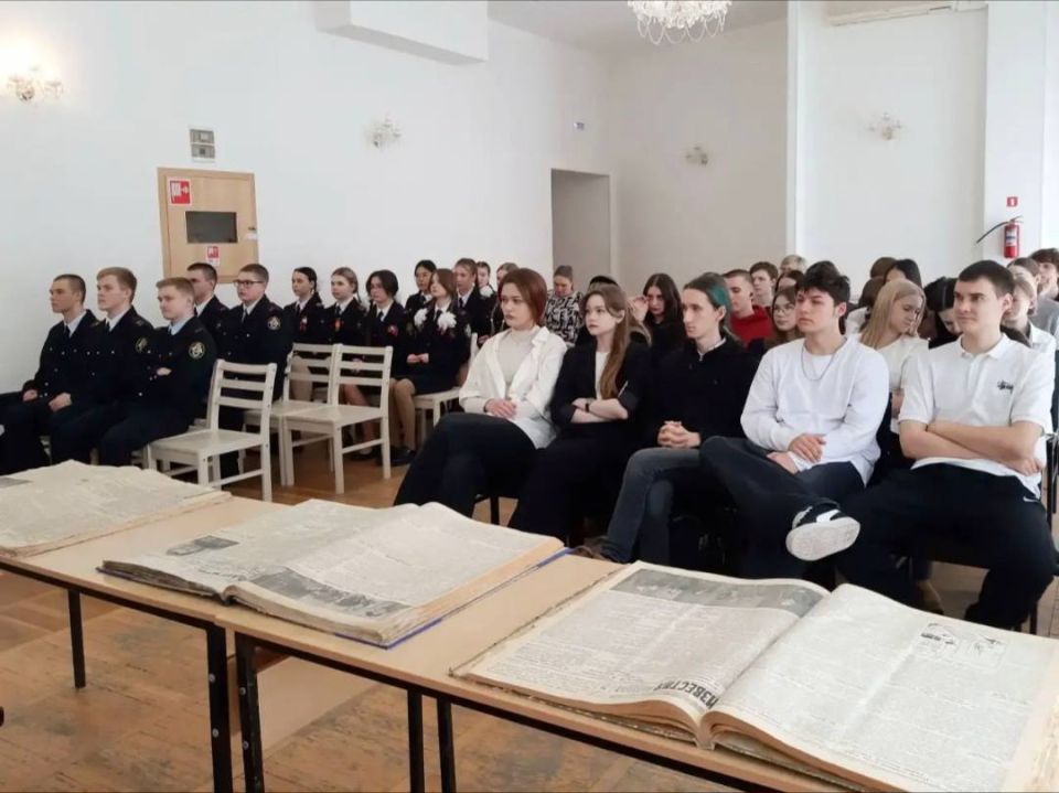 В Волгограде сотрудники регионального управления СКР и кадеты стали участниками медиалектория проекта «Отражение: 1941–1945»