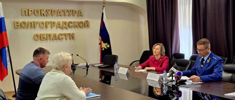 Прокурор Волгоградской области провел личный прием предпринимателей
