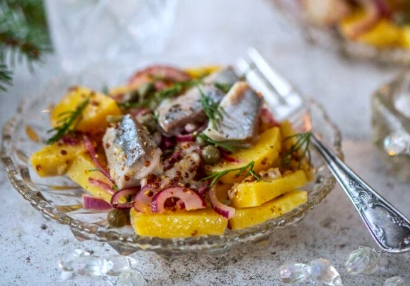 Необычайные закуски из сельди на каждый праздник