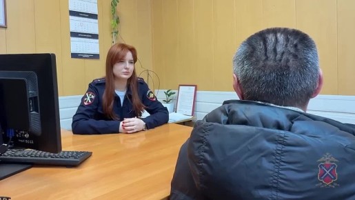 Житель Волжского, поверив в сказку про «безопасный» счет, перевел деньги мошенникам