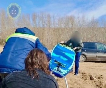 Двоих сапбордистов спасли в Волжском