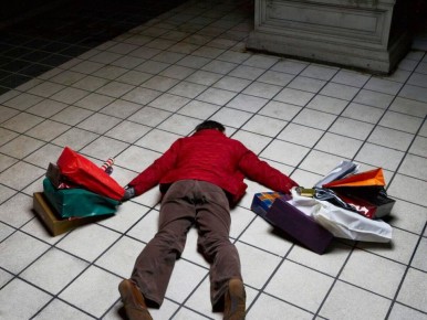 Женщина отсудила 4 миллиона рублей после падения в магазине