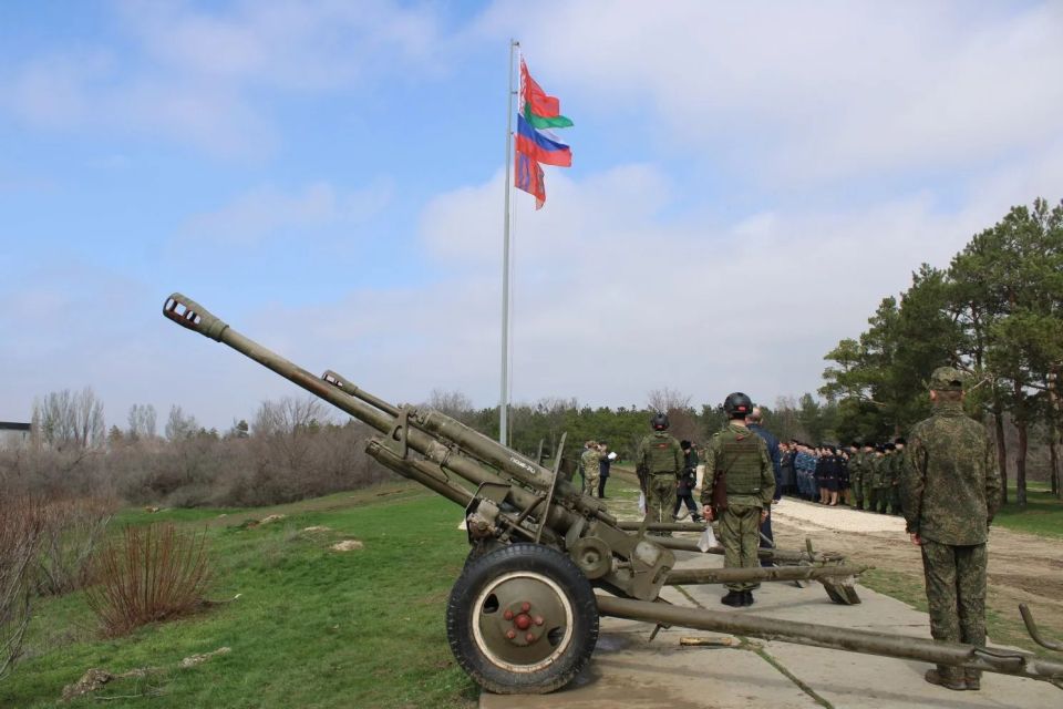 ����� �������� ������, ������������ �� ��� �������� ������� ������ � ��������, ���������� �� �������� ������� � ���������� 2 ������