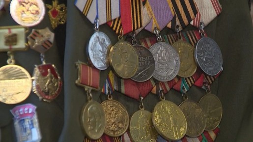 �������� ������ �������� ������� �� ��� ������ � 3 ������