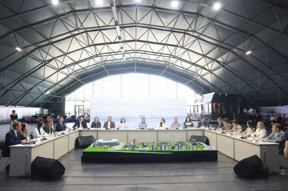 ����� 100 ������ �������������� ��������� �������� ������ ������� ��� ����� ������� ������