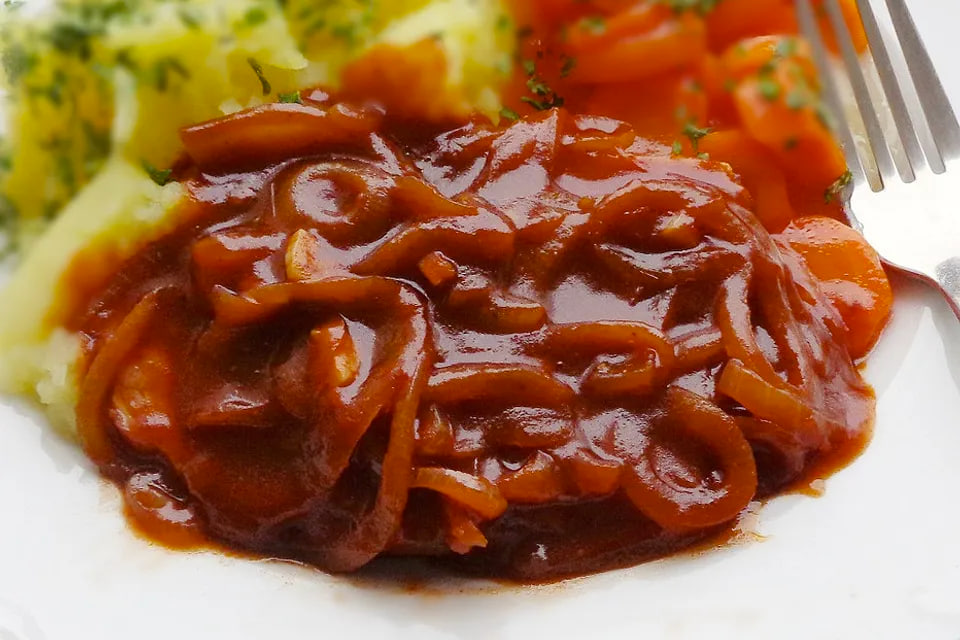 Луковый соус: простой способ добавить изюминку в любое блюдо