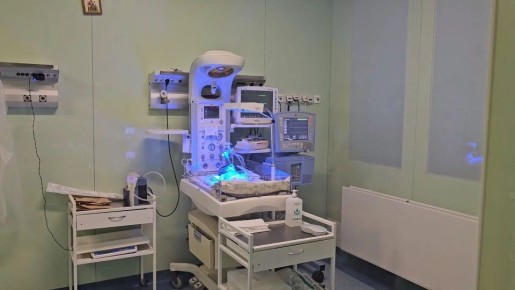 Волгоградские врачи выходили мальчика, появившегося на свет на 27-й неделе беременности с весом всего 720 граммов