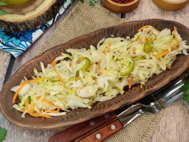 Бюджетный салат для гарнира: быстро, легко и надолго