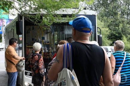 Сезонные автобусные маршруты запустят в Волгограде с 10 апреля, около 20 единиц подвижного состава задействуют для работы на всех направлениях, сообщили в мэрии