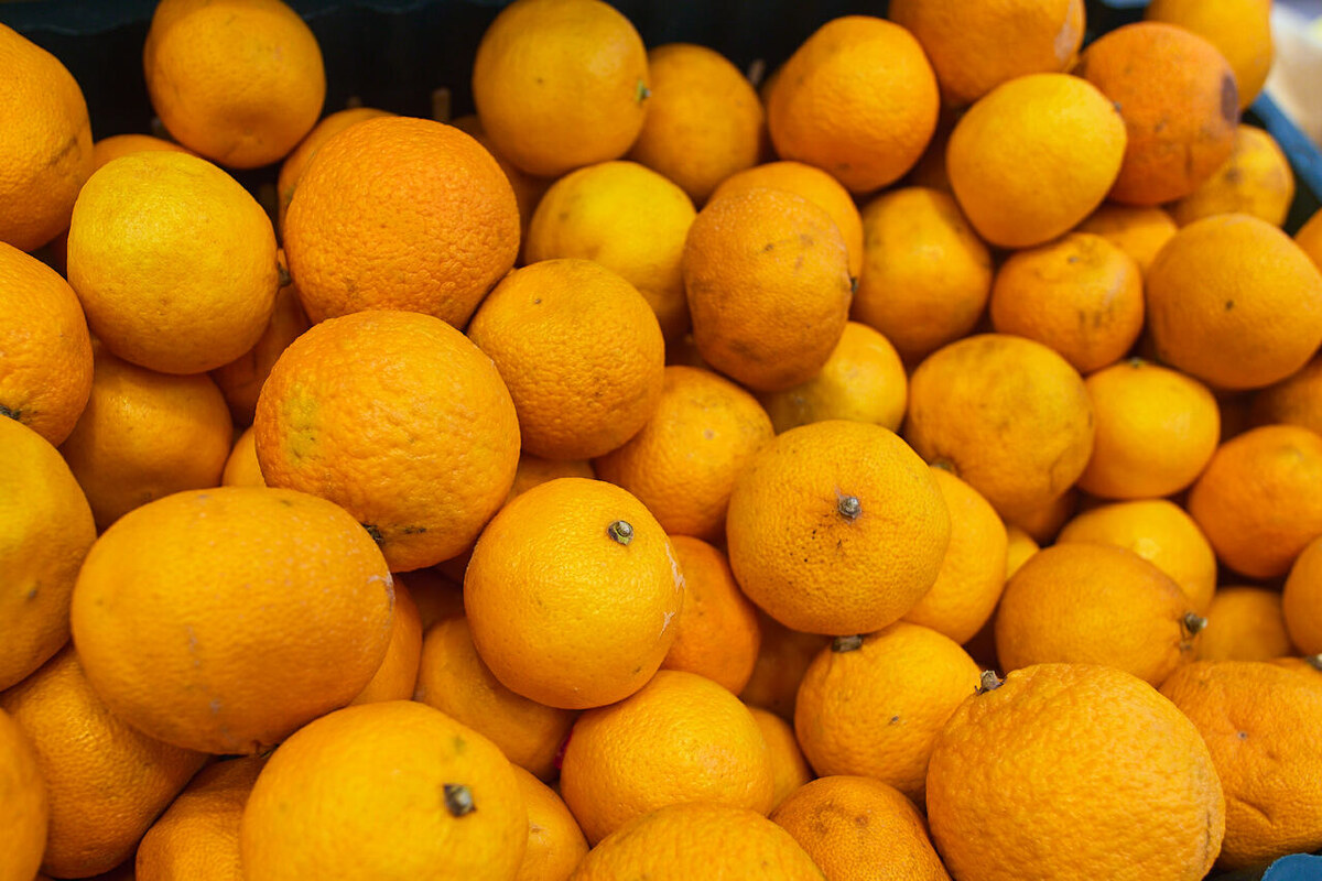 Необычное продолжение кожуры мандарина: как мандариновые корки становятся полезным домашним помощником