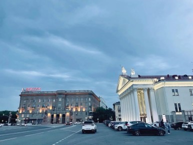 Штормовое предупреждение из-за гроз и ливней продлили в Волгограде до 12 мая