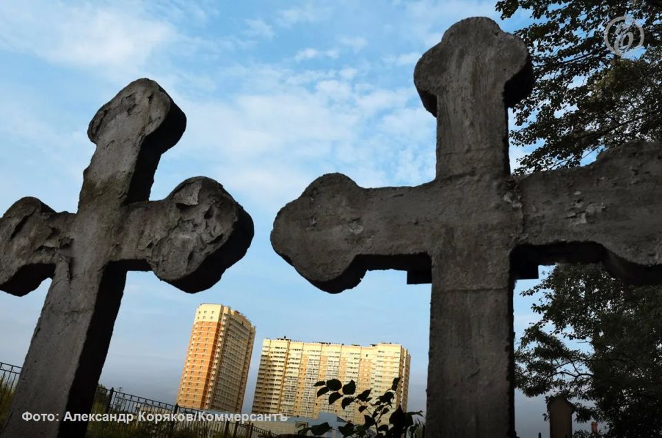В апреле 2026 года спрос на новостройки в городах-миллионниках сократился, по разным оценкам, от 21,4% до 27,3% год году