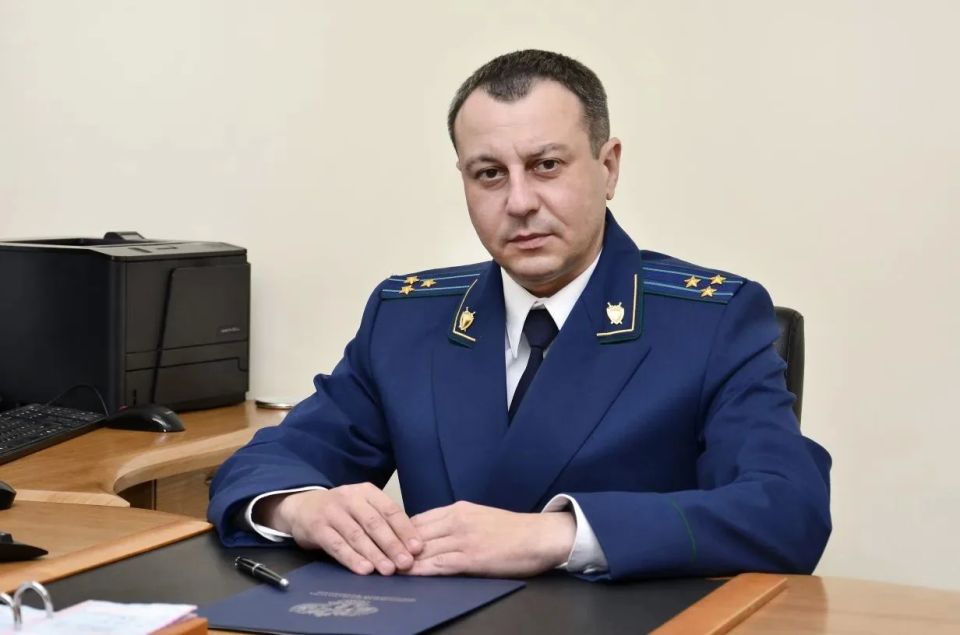 Заместитель прокурора Волгоградской области Александр Сергеевич Грищенков 21 мая 2026 года с 12:00 до 13:00 проведет личный выездной прием граждан в прокуратуре Николаевского района Волгоградской области по адресу: г....