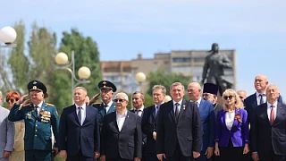 Сотрудники МЧС России приняли участие в торжественной церемонии открытия памятного знака «Рубеж Сталинградской доблести» Сотрудники МЧС России приняли участие в торжественной церемонии открытия памятного знака «Рубеж Сталинградской доблести»