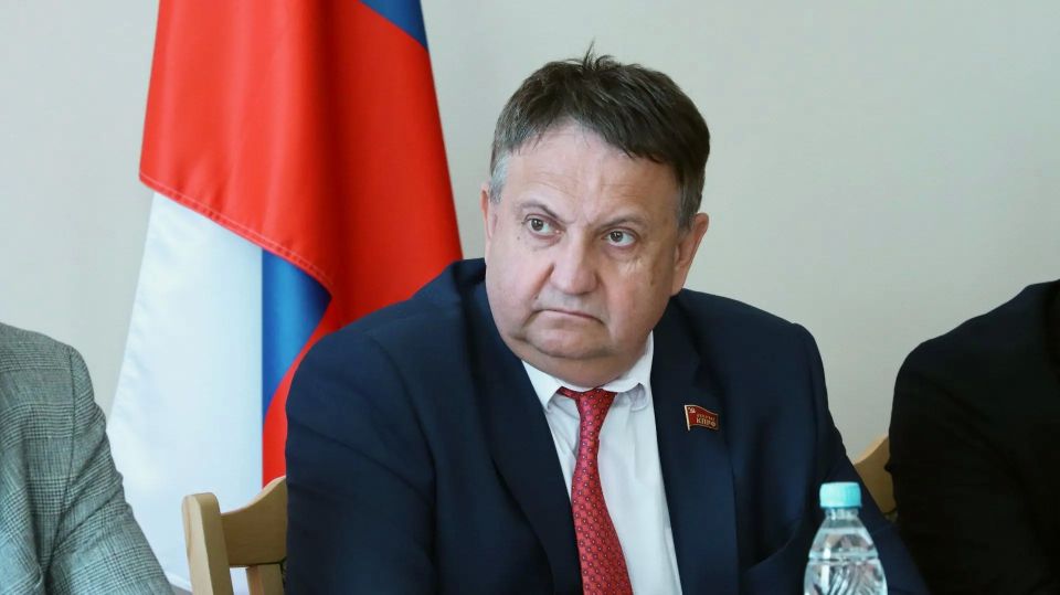 Сегодня под председательством Валерия Могильного состоялось заседание комиссии по вопросам Регламента, парламентского контроля, депутатской этики и противодействия коррупции Сегодня под председательством Валерия Могильного состоялось заседание комиссии по вопросам Регламента, парламентского контроля, депутатской этики и противодействия коррупции