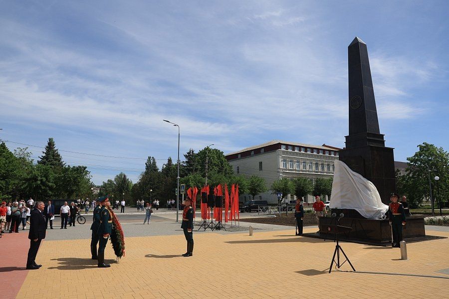 Стелу «Рубеж Сталинградской доблести» открыли в Камышине