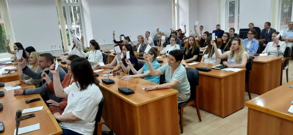 Поддержать проект решения «Об исполнении бюджета Волгограда за 2025 год» и рекомендовать депутатам утвердить документ на заседании – таков итог публичных слушаний, состоявшихся накануне вечером в Волгоградской городской Думе Поддержать проект решения «Об исполнении бюджета Волгограда за 2025 год» и рекомендовать депутатам утвердить документ на заседании – таков итог публичных слушаний, состоявшихся накануне вечером в Волгоградской городской Думе