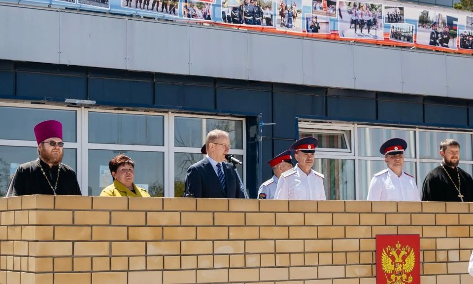 В казачьем кадетском корпусе имени Константина Ивановича Недорубова прошел День открытых дверей, приуроченный к 137-й годовщине со дня рождения легендарного героя В казачьем кадетском корпусе имени Константина Ивановича Недорубова прошел День открытых дверей, приуроченный к 137-й годовщине со дня рождения легендарного героя