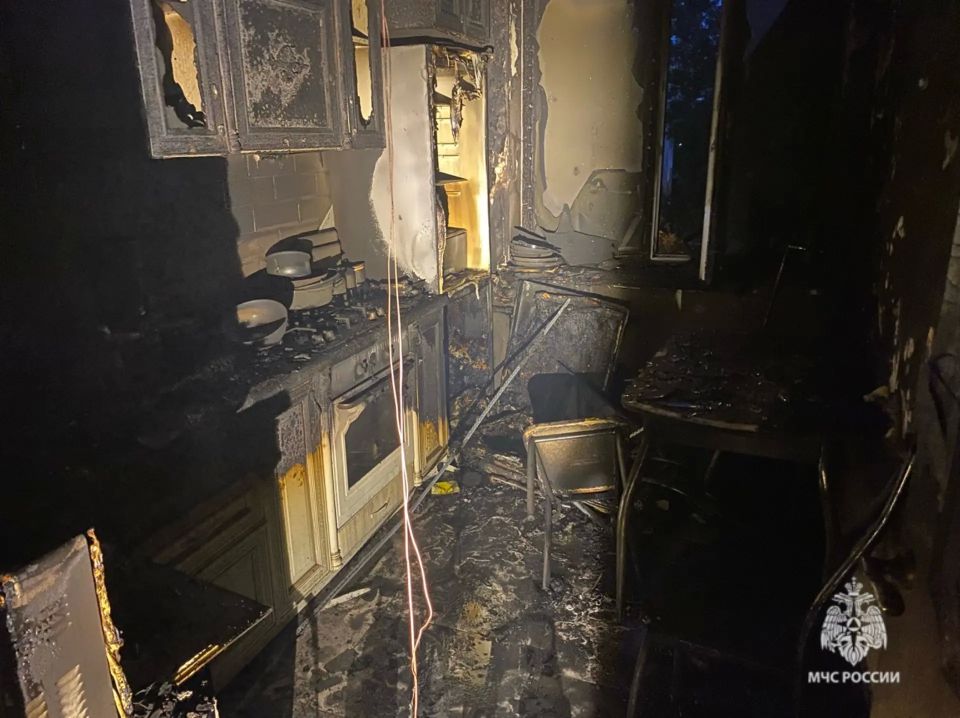 Пожар в Дзержинском районе Волгограда