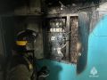 14 человек эвакуировали из задымленного подъезда девятиэтажного дома в Дзержинском районе Волгограда, троих вывели с помощью спасательных устройств, сообщает ГУ МЧС России по региону