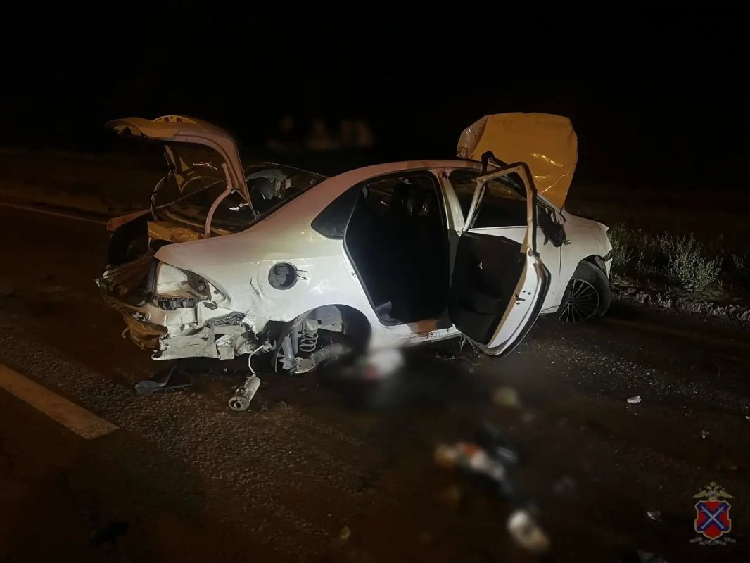 В Волгограде в жутком ДТП на 3-й Продольной погибли двое, четверо ранены