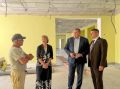 В рамках рабочей поездки в Калачевский район депутат Волгоградской областной Думы Татьяна Распутина ознакомилась с ходом капитального ремонта в образовательных учреждениях города Калача-на-Дону